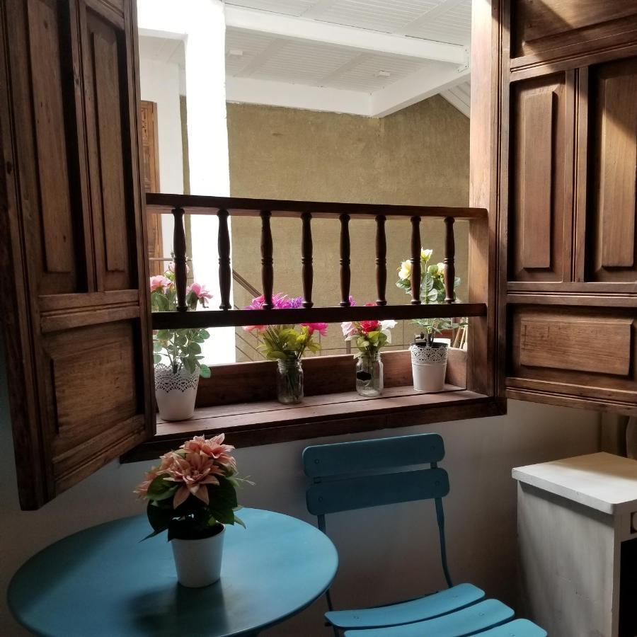 Отель Casa Ensueno Hogar Boutique Гуадуас Экстерьер фото